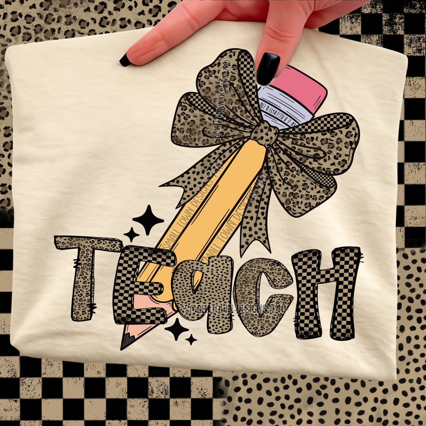 Wild About Teaching – Leopard Checkered Bow Teach Graphic Tee