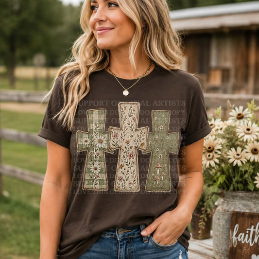 Faith in Bloom – Vintage Floral Cross Graphic Tee